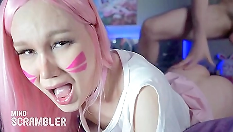 Bareback creampie from a horny shemale in stockings